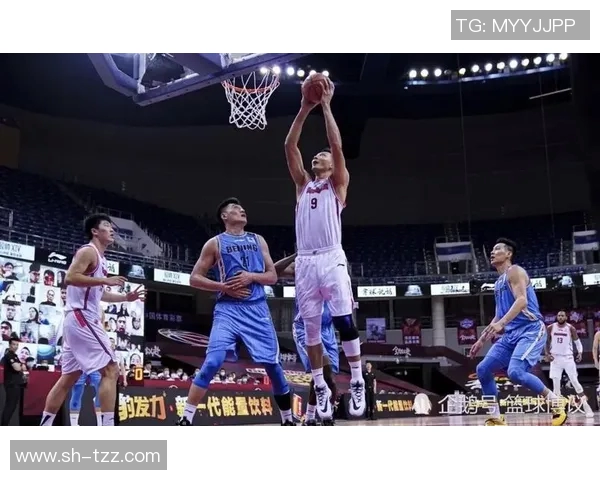 重庆篮球队与成都篮球队赛后复盘分析个人能力的对比与启示