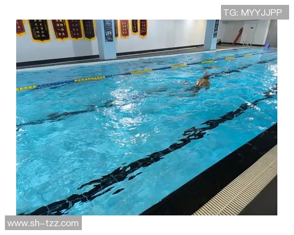 游泳带来的全面健康益处与科学锻炼方法解析